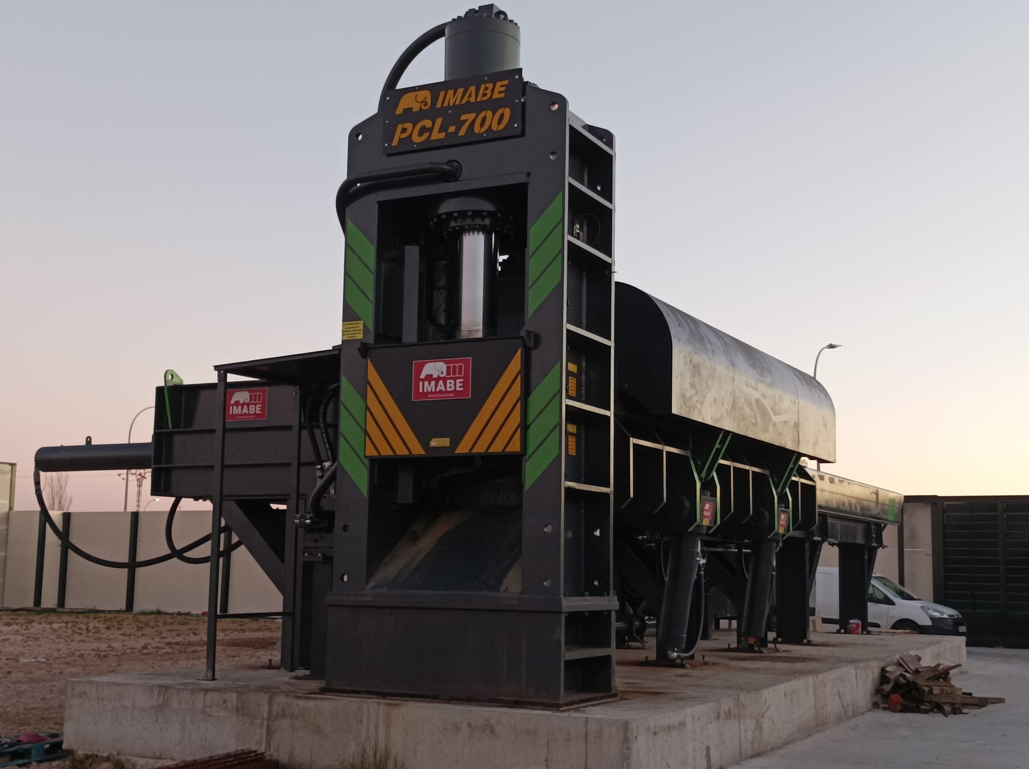 PCL-700